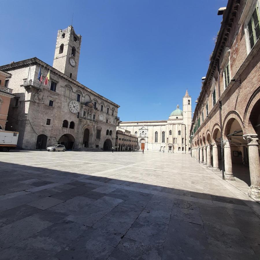 La Chicca In Centro - Centro Storico Ascoli Piceno Apartment Екстериор снимка